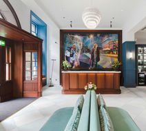 Old Town Chambers Autograph Col Lobby