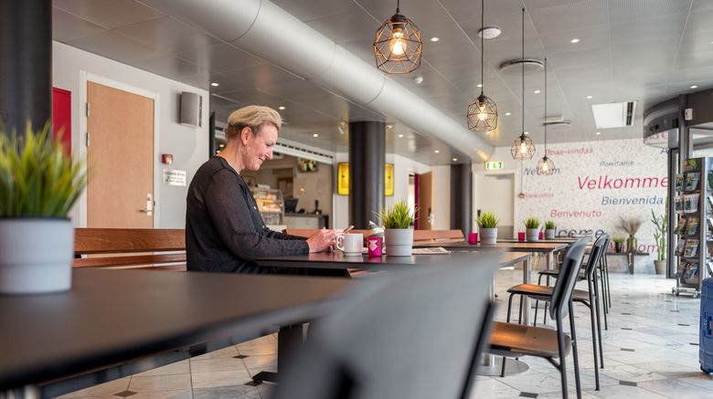<b>CABINN Odense Hotel Lobby</b>. Images powered by <a href="https://www.leonardoworldwide.com/" title="Leonardo Worldwide" target="_blank">Leonardo</a>.
