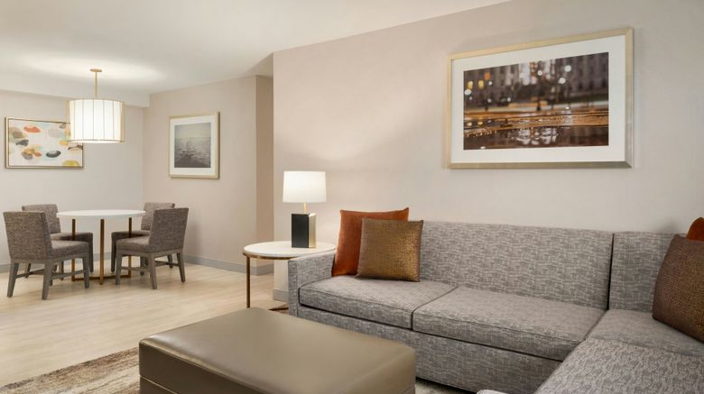 <b>Madison Marriott South Suite</b>. Images powered by <a href="https://www.leonardoworldwide.com/" title="Leonardo Worldwide" target="_blank">Leonardo</a>.