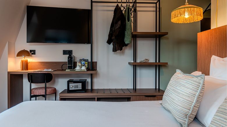 <b>Hotel Anne de Bretagne Room</b>. Images powered by <a href="https://www.leonardoworldwide.com/" title="Leonardo Worldwide" target="_blank">Leonardo</a>.