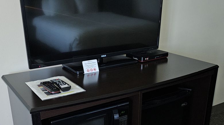 <b>Cobblestone Inn & Suites Room</b>. Images powered by <a href="https://www.leonardoworldwide.com/" title="Leonardo Worldwide" target="_blank">Leonardo</a>.