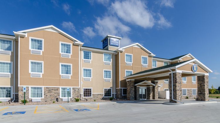 Cobblestone Hotel & Suites McCook Exterior