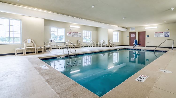 Cobblestone Hotel & Suites McCook Pool