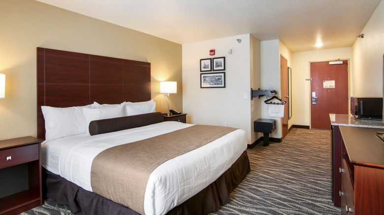 <b>Cobblestone Inn & Suites Menomonie Room</b>. Images powered by <a href="https://www.leonardoworldwide.com/" title="Leonardo Worldwide" target="_blank">Leonardo</a>.