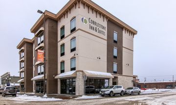 Cobblestone Inn & Suites Menomonie