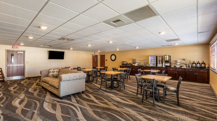 Cobblestone Inn & Suites Restaurant