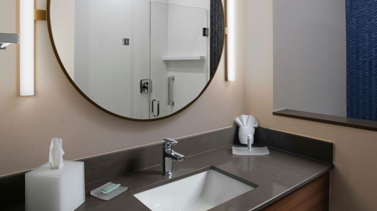 Fairfield Inn & Suites DeSoto Dallas Room