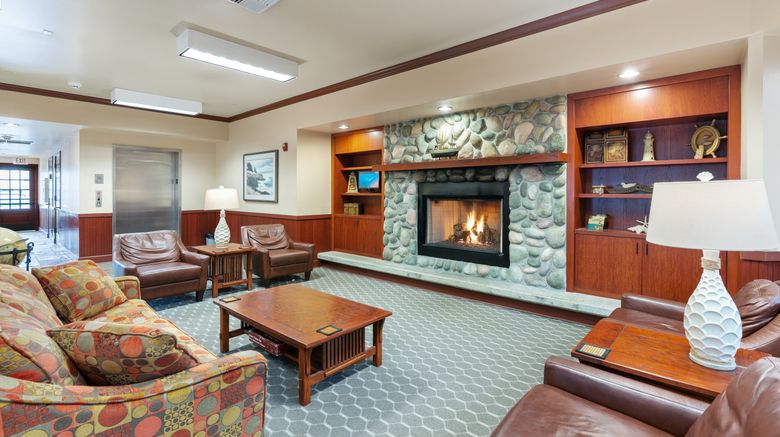 <b>Tolovana Inn Lobby</b>. Images powered by <a href="https://www.leonardoworldwide.com/" title="Leonardo Worldwide" target="_blank">Leonardo</a>.