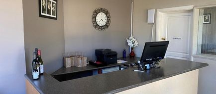 Country Gardens Motel Lobby