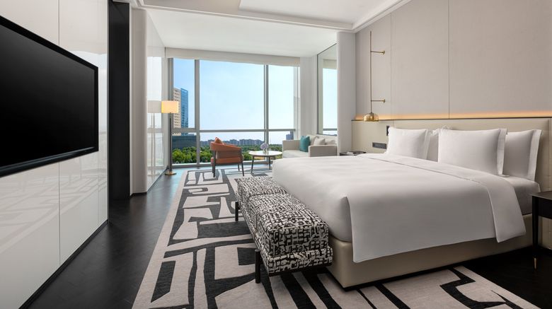 <b>Crowne Plaza East Taihu Suite</b>. Images powered by <a href="https://www.leonardoworldwide.com/" title="Leonardo Worldwide" target="_blank">Leonardo</a>.