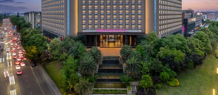 Crowne Plaza Chengdu West Exterior