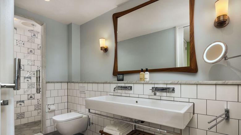 <b>Twenty Eight Room</b>. Images powered by <a href="https://www.leonardoworldwide.com/" title="Leonardo Worldwide" target="_blank">Leonardo</a>.
