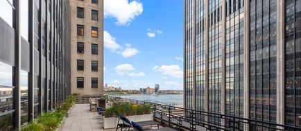 Placemakr Wall Street Exterior