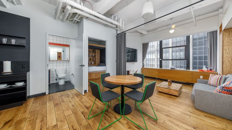<b>Placemakr Wall Street Restaurant</b>. Images powered by <a href="https://www.leonardoworldwide.com/" title="Leonardo Worldwide" target="_blank">Leonardo</a>.