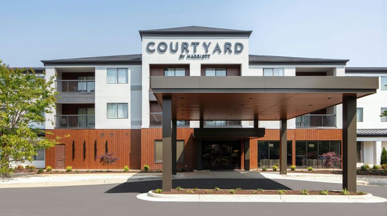 <b>Courtyard by Marriott Lynchburg Exterior</b>. Images powered by <a href="https://www.leonardoworldwide.com/" title="Leonardo Worldwide" target="_blank">Leonardo</a>.