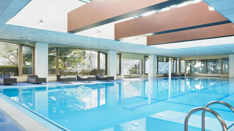 <b>Sheraton Grande Tokyo Bay Hotel Pool</b>. Images powered by <a href="https://www.leonardoworldwide.com/" title="Leonardo Worldwide" target="_blank">Leonardo</a>.