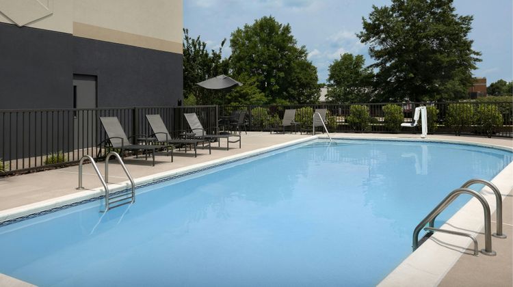 Fairfield by Marriot Winston-Salem Hanes Pool