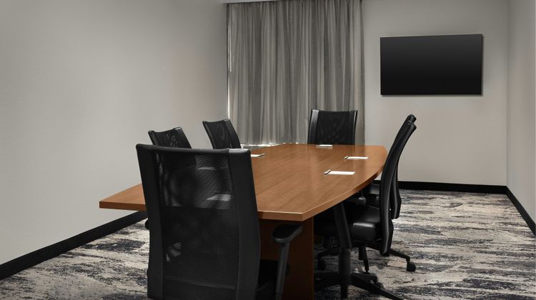 Fairfield by Marriot Winston-Salem Hanes Meeting