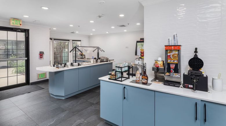 <b>Staybridge Suites Restaurant</b>. Images powered by <a href="https://www.leonardoworldwide.com/" title="Leonardo Worldwide" target="_blank">Leonardo</a>.