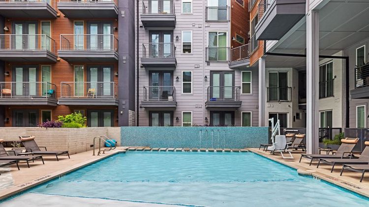 Placemakr Downtown Austin Pool