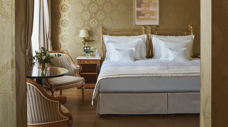 Grand Hotel National Room