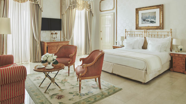 <b>Grand Hotel National Suite</b>. Images powered by <a href="https://www.leonardoworldwide.com/" title="Leonardo Worldwide" target="_blank">Leonardo</a>.