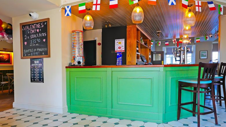<b>OYO The White Horse Lobby</b>. Images powered by <a href="https://www.leonardoworldwide.com/" title="Leonardo Worldwide" target="_blank">Leonardo</a>.