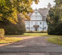 Wald & Schlosshotel Friedrichsruhe Exterior