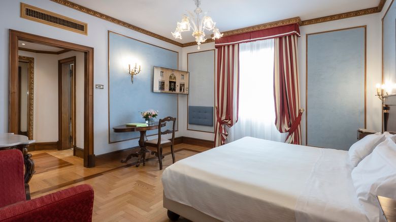 <b>Due Torri Hotel Suite</b>. Images powered by <a href="https://www.leonardoworldwide.com/" title="Leonardo Worldwide" target="_blank">Leonardo</a>.