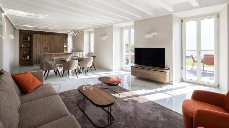 <b>Musa Lago di Como Room</b>. Images powered by <a href="https://www.leonardoworldwide.com/" title="Leonardo Worldwide" target="_blank">Leonardo</a>.