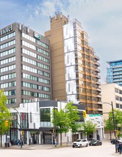 Sandman Hotel Vancouver City Centre