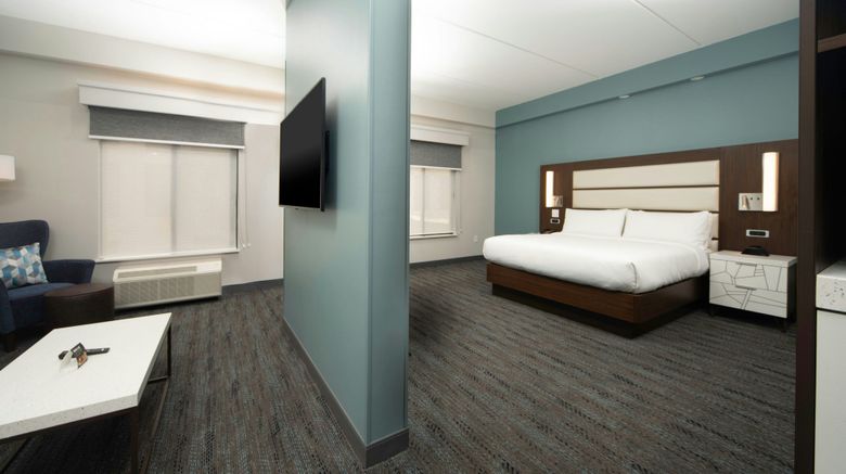 <b>Four Points by Sheraton - Fayetteville Suite</b>. Images powered by <a href="https://www.leonardoworldwide.com/" title="Leonardo Worldwide" target="_blank">Leonardo</a>.