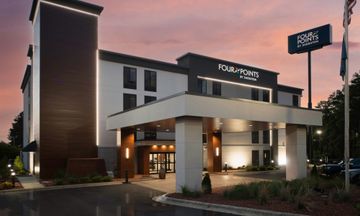 Four Points by Sheraton - Fayetteville