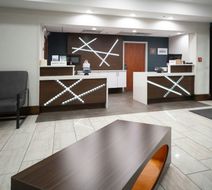 Four Points by Sheraton - Fayetteville Lobby