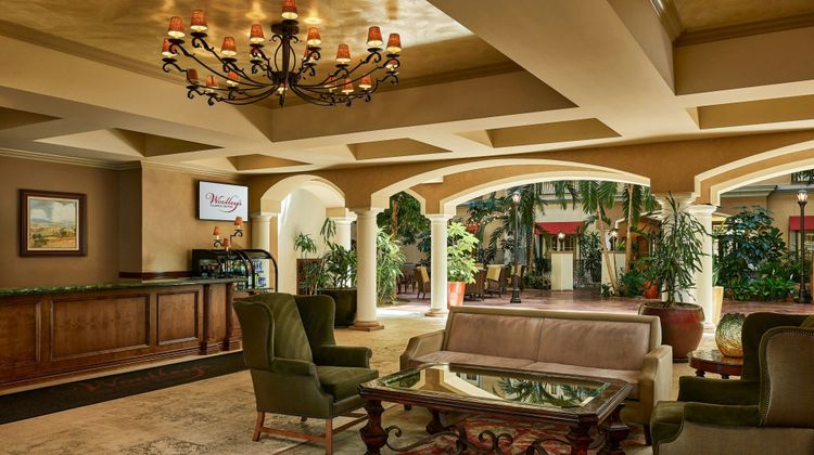 Woolley's Classic Suites Denver Airport Lobby