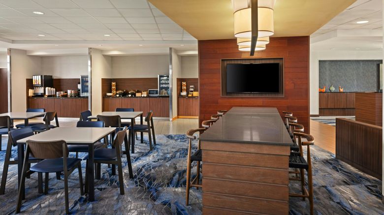 <b>Fairfield Inn & Suites St Louis/Pontoon Restaurant</b>. Images powered by <a href="https://www.leonardoworldwide.com/" title="Leonardo Worldwide" target="_blank">Leonardo</a>.