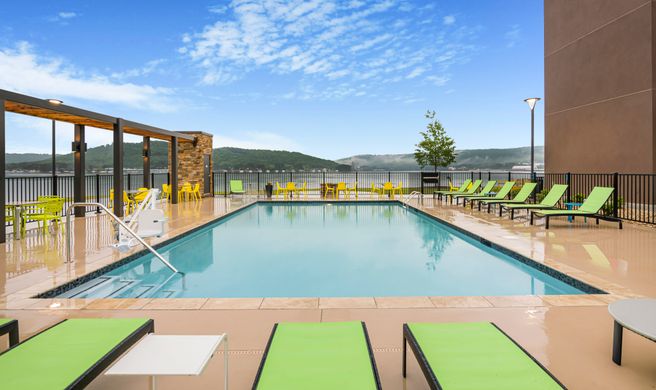 Home2 Hilton Guntersville Exterior