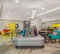 Home2 Hilton Guntersville Lobby