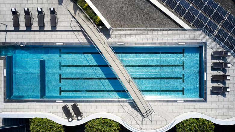 <b>Four Points by Sheraton Panoramahaus Pool</b>. Images powered by <a href="https://www.leonardoworldwide.com/" title="Leonardo Worldwide" target="_blank">Leonardo</a>.