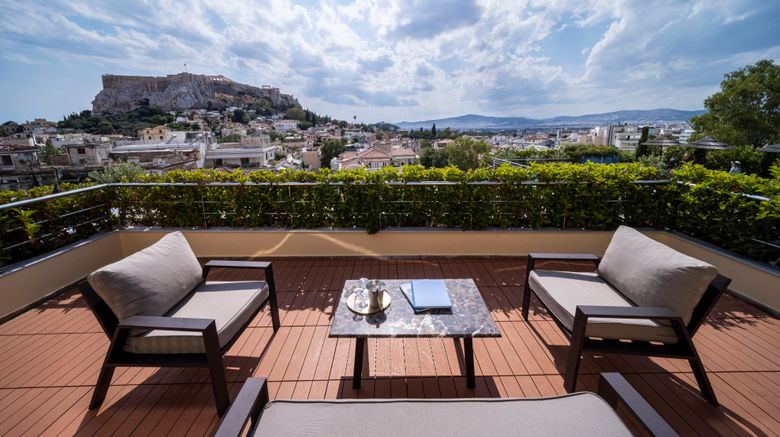 <b>Electra Palace Hotel Athens Suite</b>. Images powered by <a href="https://www.leonardoworldwide.com/" title="Leonardo Worldwide" target="_blank">Leonardo</a>.