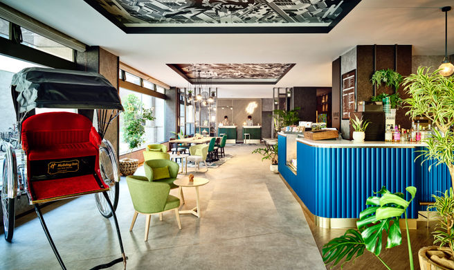 Holiday Inn Kyoto Gojo Exterior