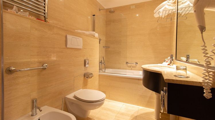 Antony Palace Hotel Room