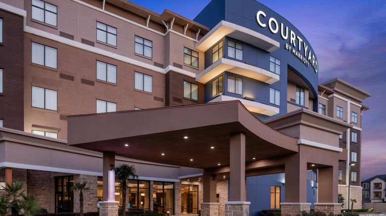 Courtyard Houston Kingwood Exterior. Images powered by <a href="https://www.leonardoworldwide.com" target="_blank" rel="noopener">Leonardo</a>.