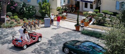 Arev St. Tropez Exterior
