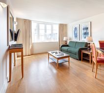 Marlin Queen Street Room