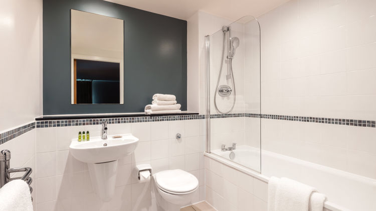 Marlin Empire Square London Bridge Room
