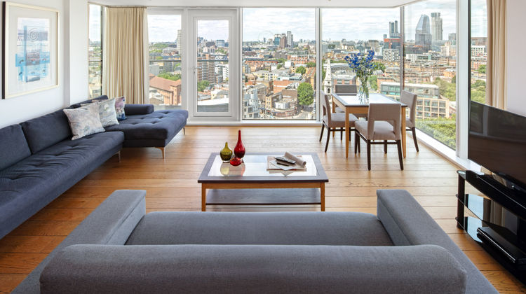 Marlin Empire Square London Bridge Room