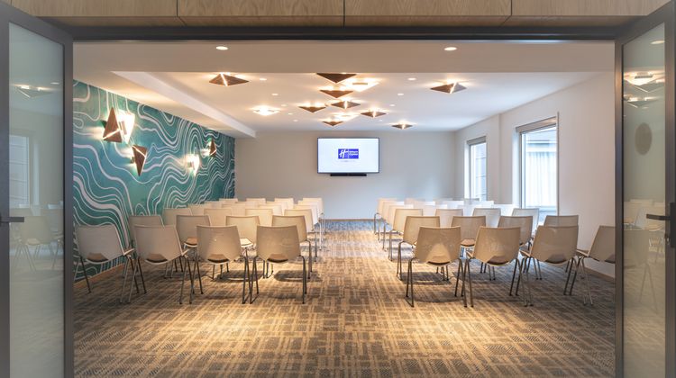voco Queenstown Meeting