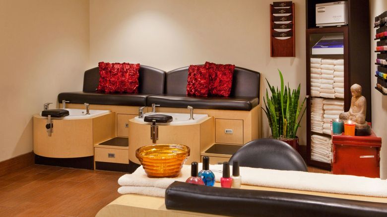 <b>Marriott Phoenix Resort Tempe at The Buttes Spa</b>. Images powered by <a href="https://www.leonardoworldwide.com/" title="Leonardo Worldwide" target="_blank">Leonardo</a>.