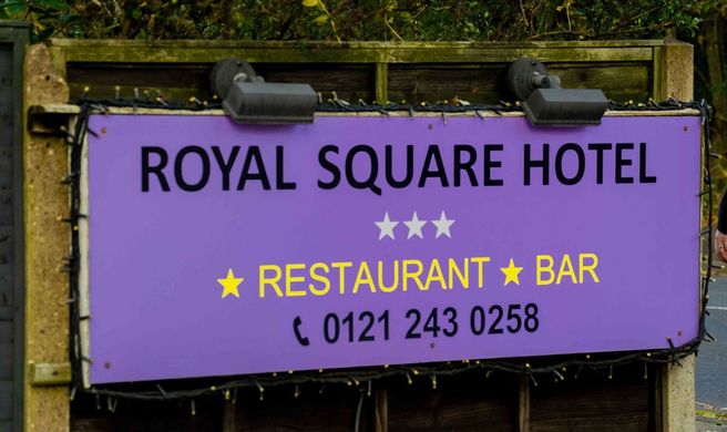 Royal Square Hotel Exterior